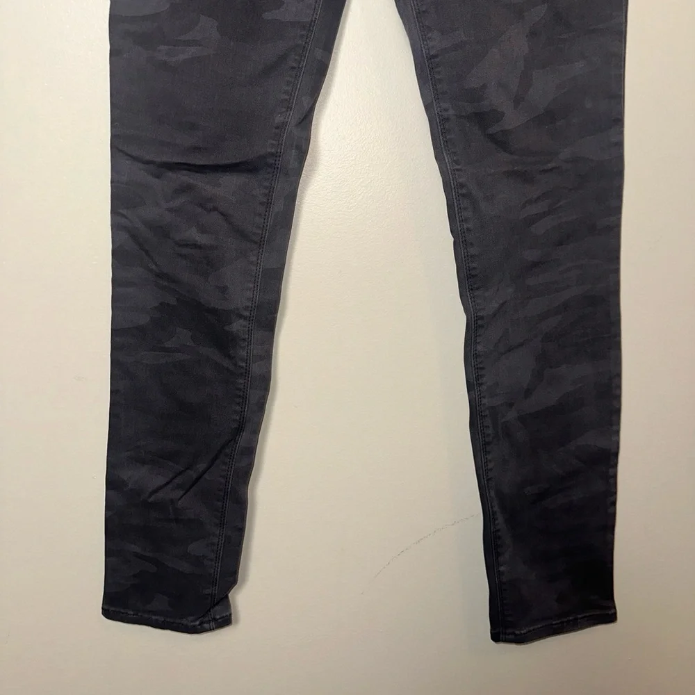 Express Size 2R - Picture 3 of 7